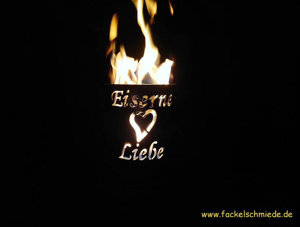 Bild Gartenfackel Eiserne Liebe