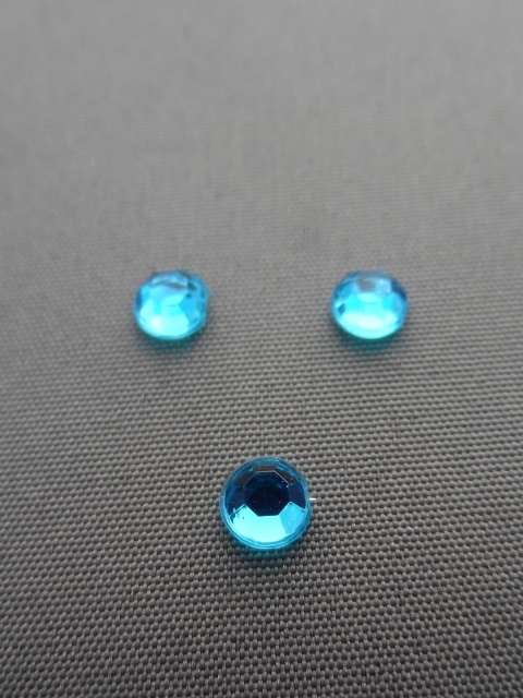 Bild Chatonrosen azurblau Acryl 4mm 500Stk