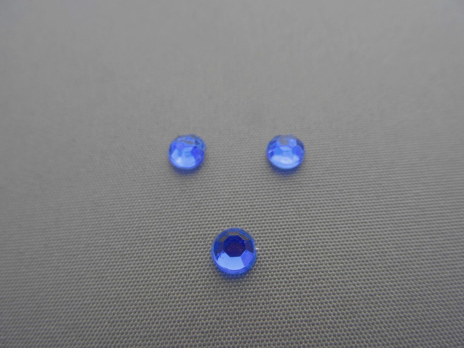 Bild Chatonrosen blau Acryl 4mm 500Stk