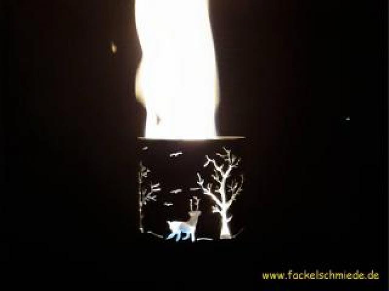 Bild Gartenfackel Waldlichtung